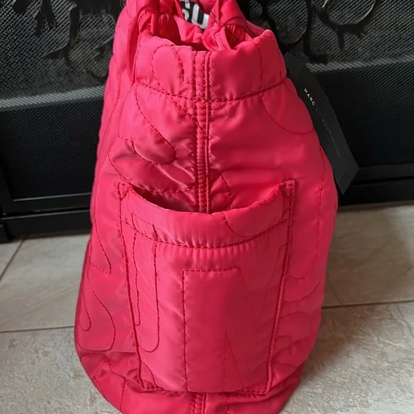 NWT MARC by MARC JACOBS  nylon tote and tablet bundle. SALE 💲💲💲 - Picture 4 of 11